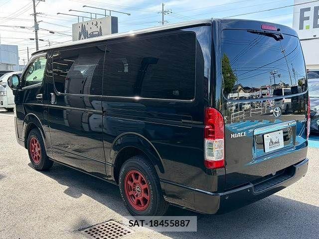 Toyota HIACE VAN 2021-03 6547131-16