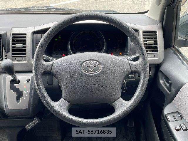 Toyota HIACE VAN 2009-10 6615317-10