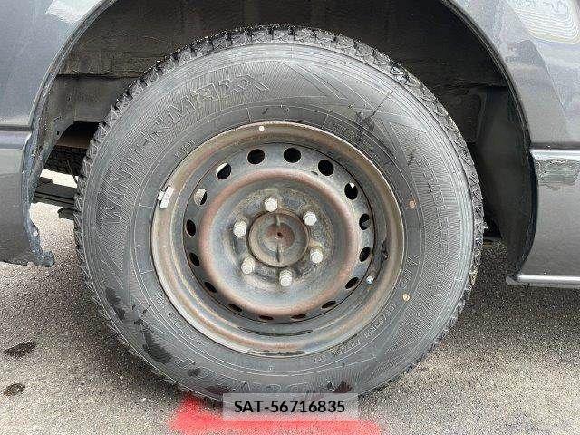 Toyota HIACE VAN 2009-10 6615317-27