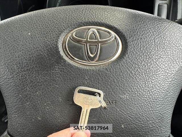 Toyota HIACE VAN 2006-01 6615323-6