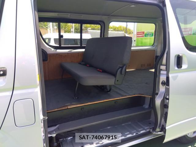 Toyota HIACE VAN 2013-12 6615318-6