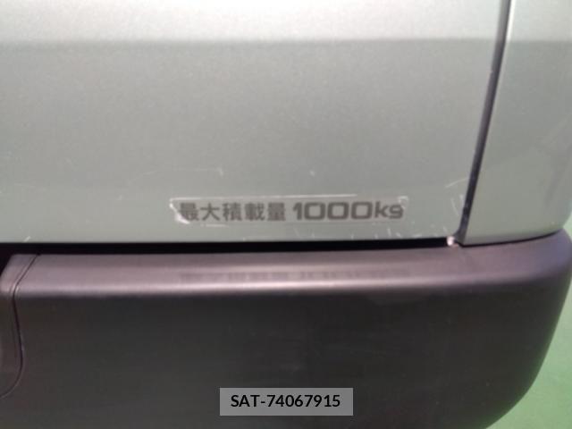 Toyota HIACE VAN 2013-12 6615318-8