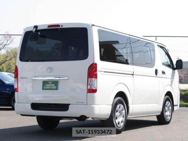 Toyota HIACE VAN 2025-03 6615296-13