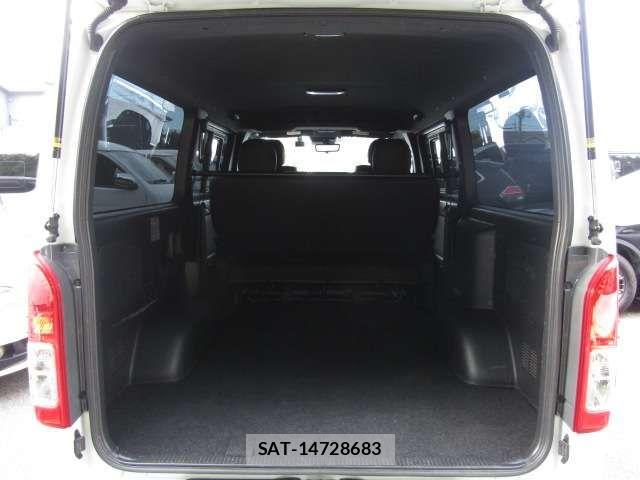 Toyota HIACE VAN 2021-11 6615303-10