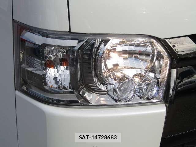 Toyota HIACE VAN 2021-11 6615303-26