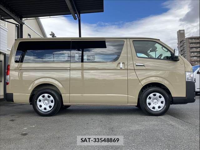 Toyota HIACE VAN 2026-02 6615292-12
