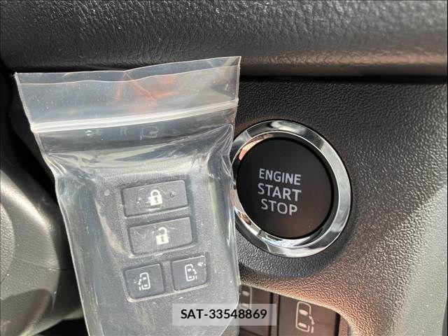 Toyota HIACE VAN 2026-02 6615292-16