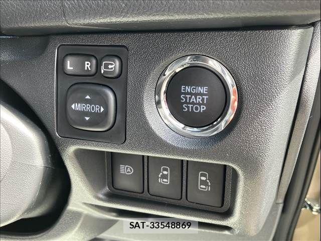 Toyota HIACE VAN 2026-02 6615292-17