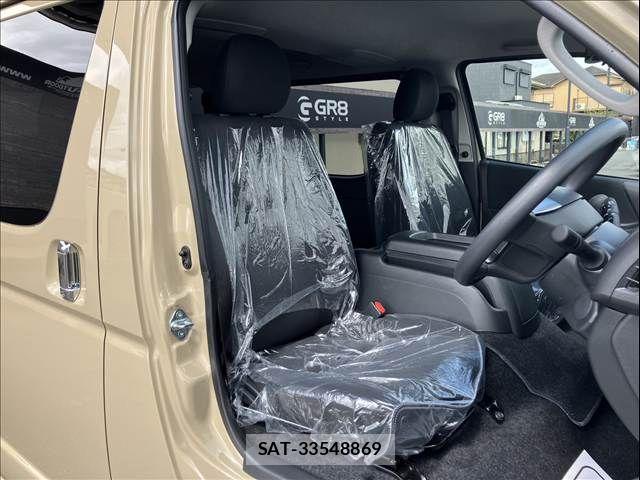 Toyota HIACE VAN 2026-02 6615292-6