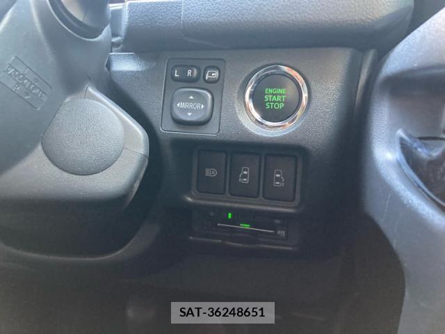 Toyota HIACE VAN 2018-02 6615314-11