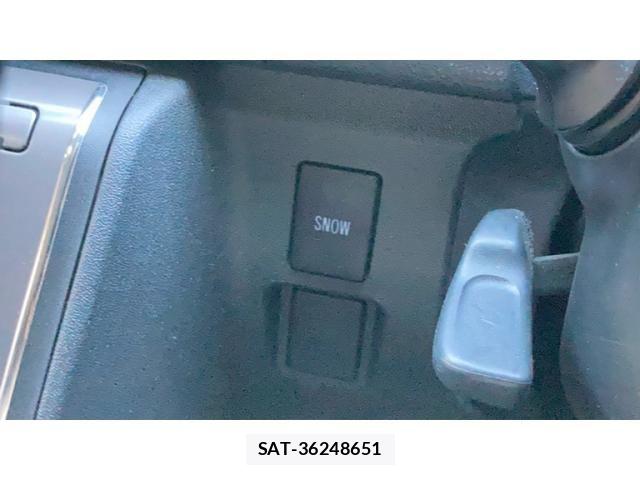 Toyota HIACE VAN 2018-02 6615314-12