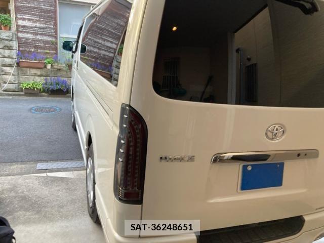 Toyota HIACE VAN 2018-02 6615314-2