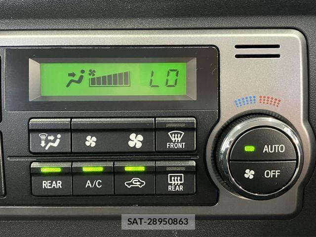 Toyota HIACE VAN 2020-02 6615305-15