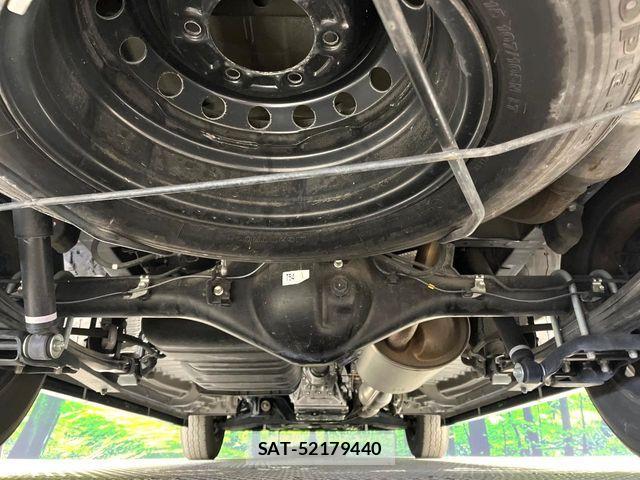 Toyota HIACE VAN 2023-03 6615298-18
