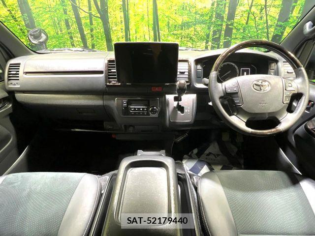 Toyota HIACE VAN 2023-03 6615298-1