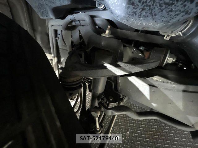 Toyota HIACE VAN 2023-03 6615298-19