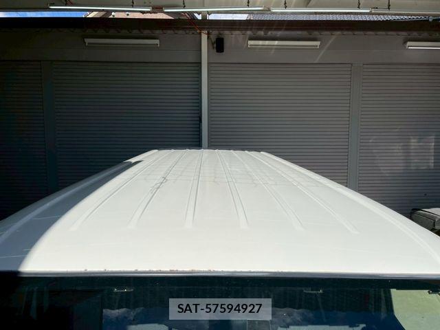Toyota HIACE VAN 2012-03 6615313-11