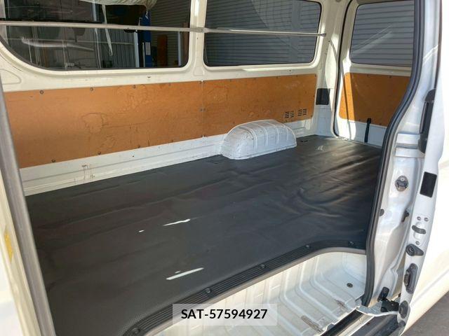Toyota HIACE VAN 2012-03 6615313-17