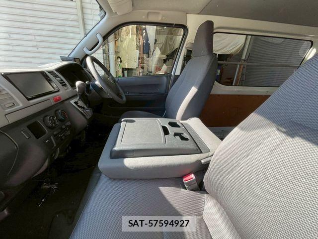 Toyota HIACE VAN 2012-03 6615313-23