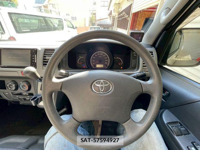 Toyota HIACE VAN 2012-03 6615313-2