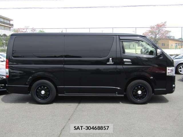 Toyota HIACE VAN 2016-07 6642762-25