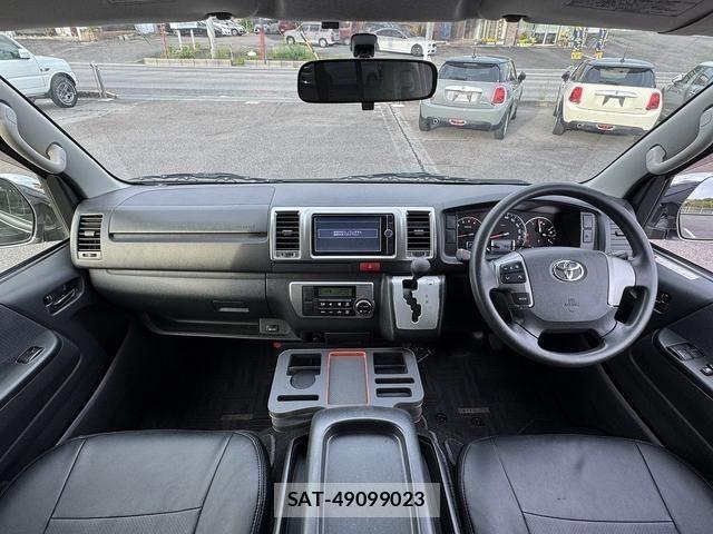 Toyota HIACE VAN 2014-04 6673947-1