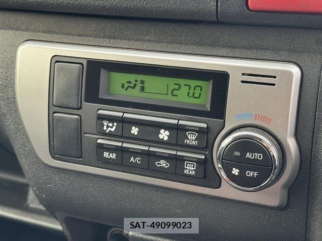 Toyota HIACE VAN 2014-04 6673947-21