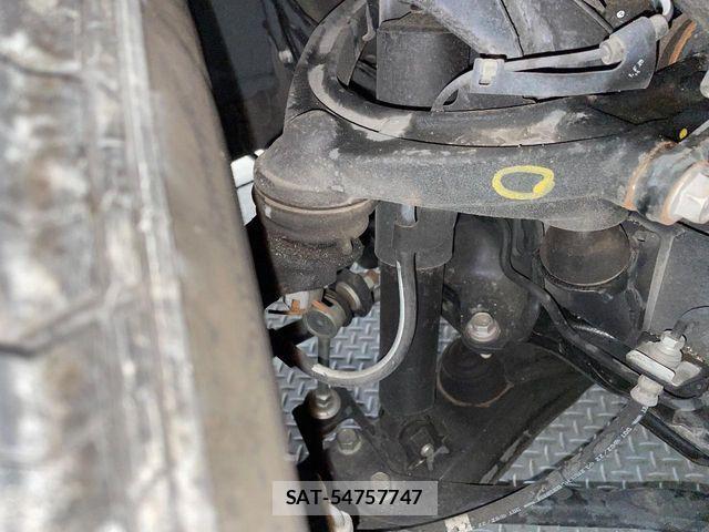 Toyota HIACE VAN 2022-02 6673944-17