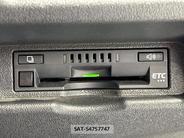 Toyota HIACE VAN 2022-02 6673944-7