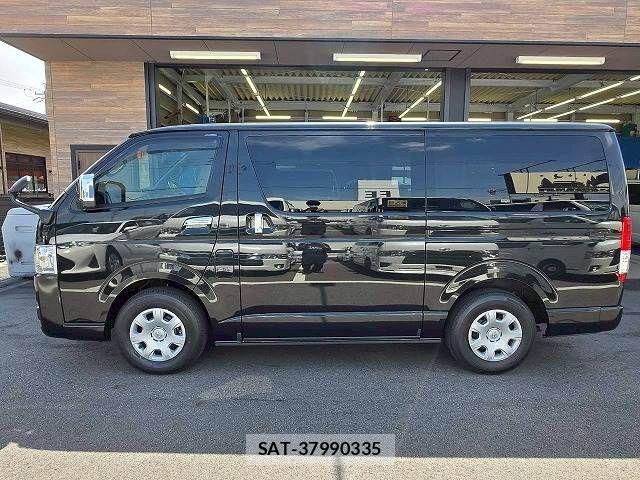 Toyota HIACE VAN 2026-02 6673940-13