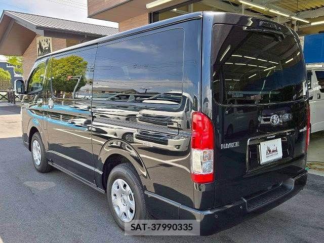 Toyota HIACE VAN 2026-02 6673940-16