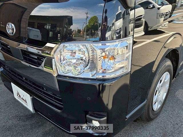 Toyota HIACE VAN 2026-02 6673940-18