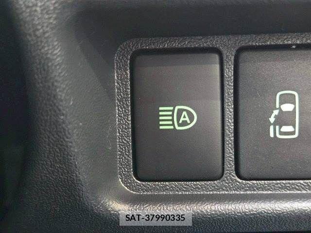 Toyota HIACE VAN 2026-02 6673940-7