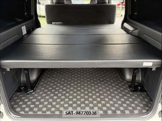 Toyota HIACE VAN 2021-08 6678515-19