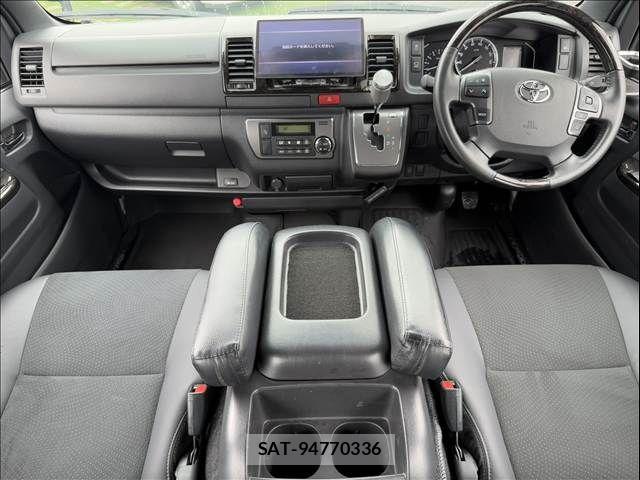 Toyota HIACE VAN 2021-08 6678515-3