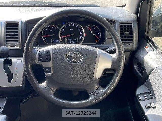 Toyota HIACE VAN 2015-03 6678527-11