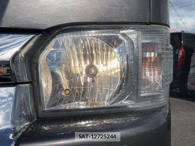 Toyota HIACE VAN 2015-03 6678527-12