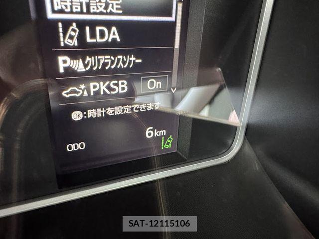 Toyota HIACE VAN 2026-03 6678517-16