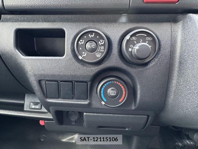 Toyota HIACE VAN 2026-03 6678517-23