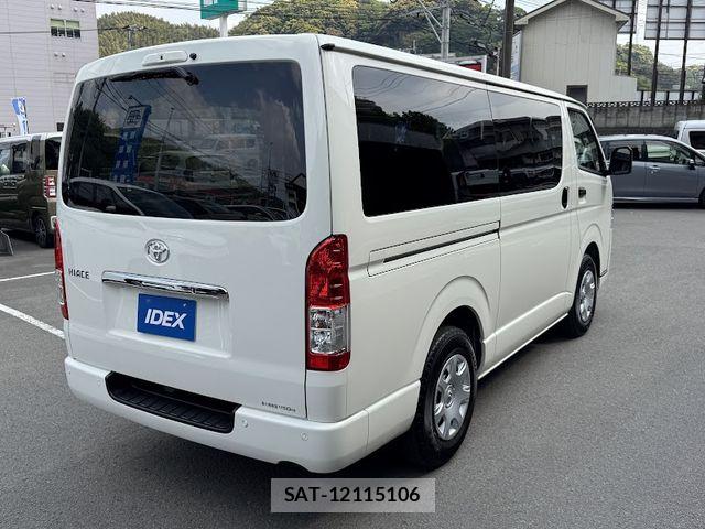 Toyota HIACE VAN 2026-03 6678517-3