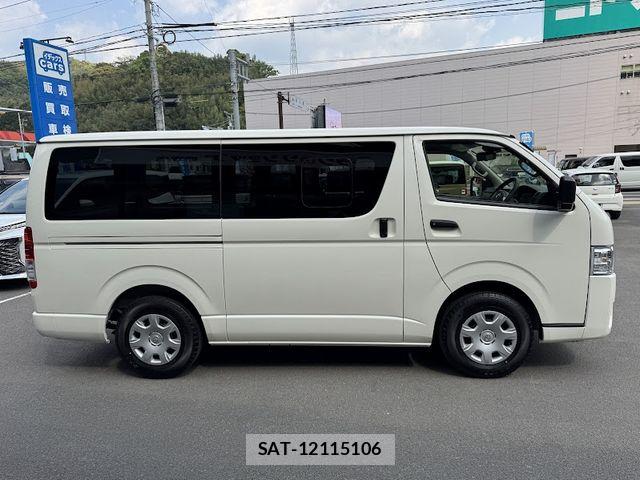 Toyota HIACE VAN 2026-03 6678517-4