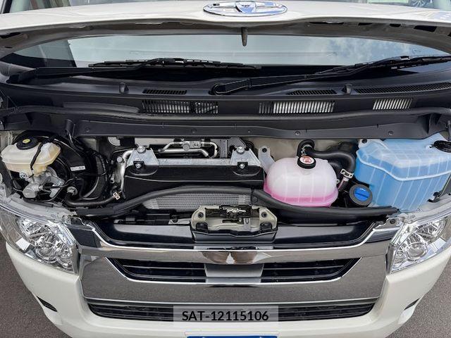 Toyota HIACE VAN 2026-03 6678517-7