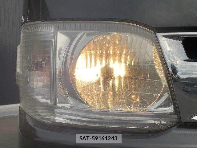 Toyota HIACE VAN 2013-05 6678528-27