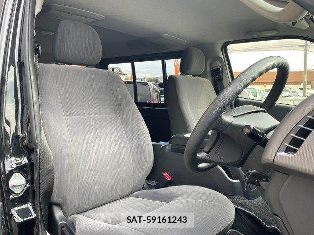 Toyota HIACE VAN 2013-05 6678528-4