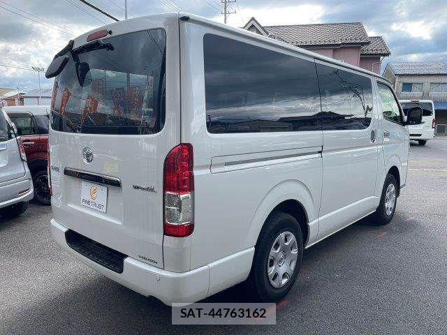 Toyota HIACE VAN 2021-06 6678520-16