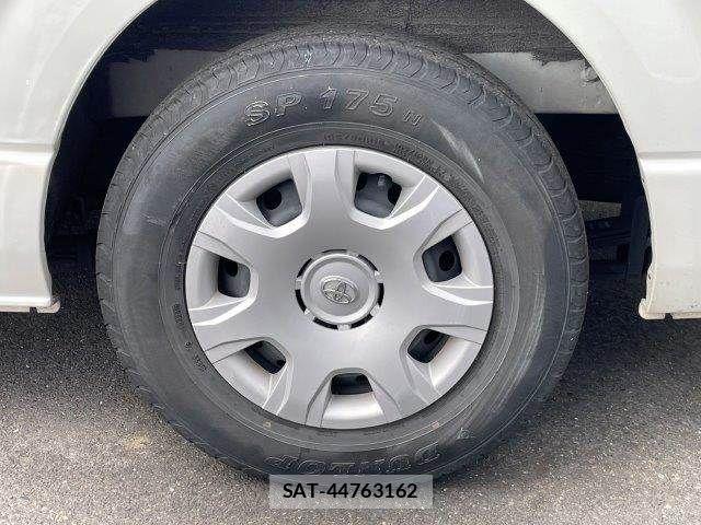 Toyota HIACE VAN 2021-06 6678520-27