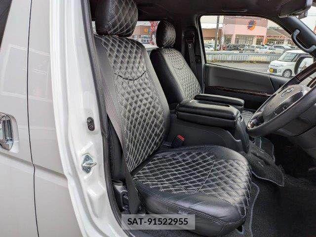 Toyota HIACE VAN 2019-08 6678522-9