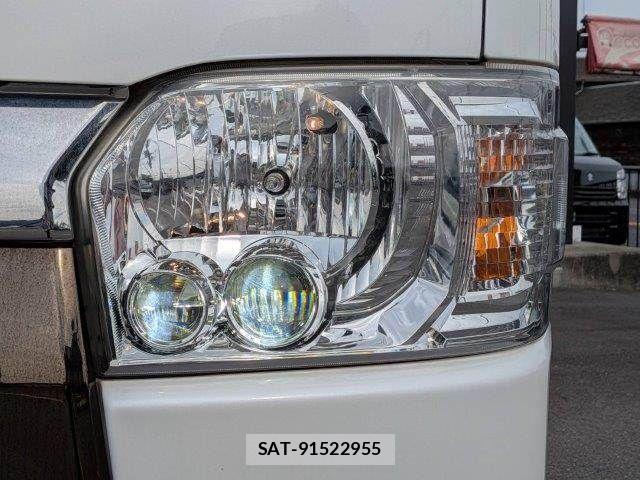 Toyota HIACE VAN 2019-08 6678522-13