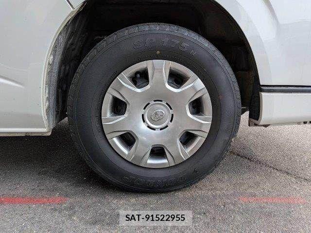 Toyota HIACE VAN 2019-08 6678522-15