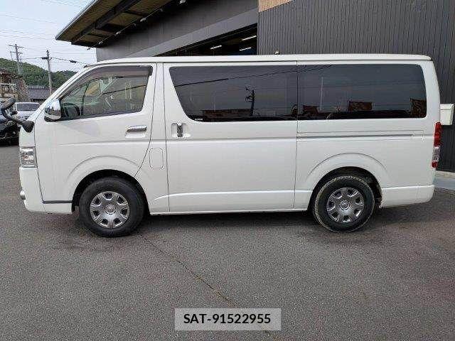 Toyota HIACE VAN 2019-08 6678522-22